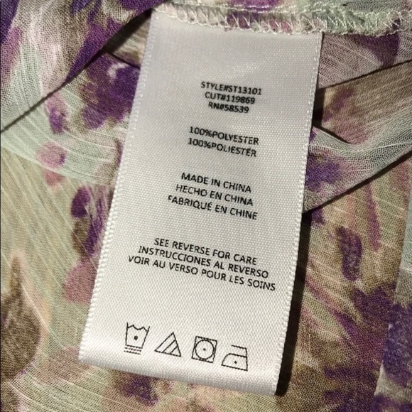 Kut from the Kluth  Kaspar button down blouse sz s - Picture 3 of 4